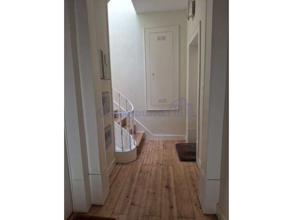 Apartamento com terraço para reabilitação - São Vicente - Grande imagem: 5/27