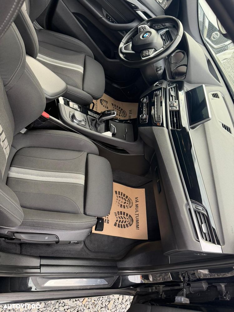 BMW X1 xDrive18d Aut. Sport Line - 10