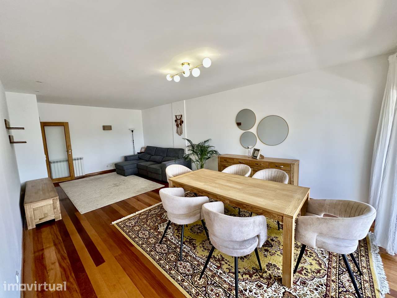 Apartamento T3 Mobilado + Garagem Individual - Centro Cidade Guimarães - Grande imagem: 2/8