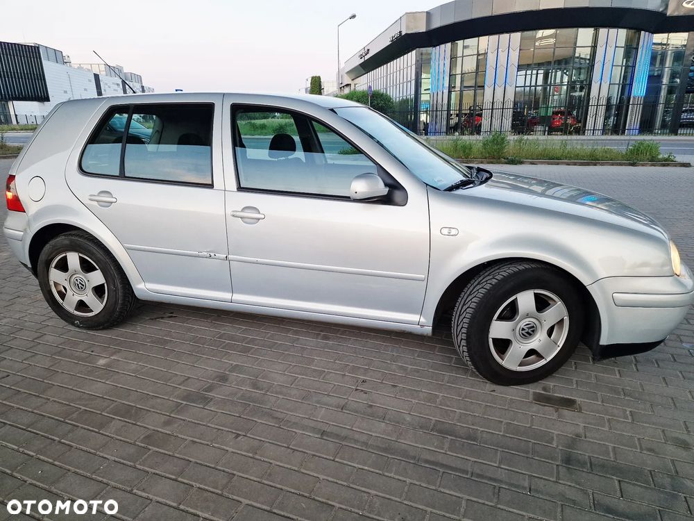Volkswagen Golf 1.6 Highline - 7