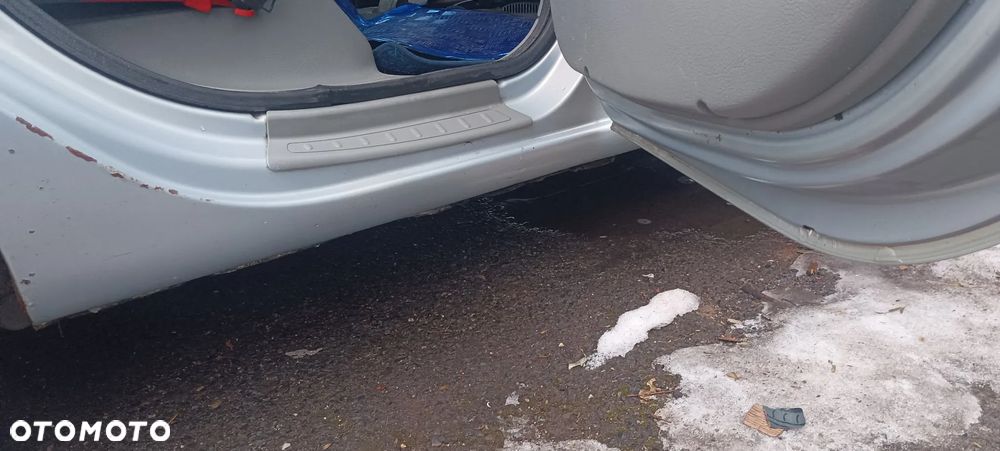 Renault Scenic 2.0 16V Alize - 25