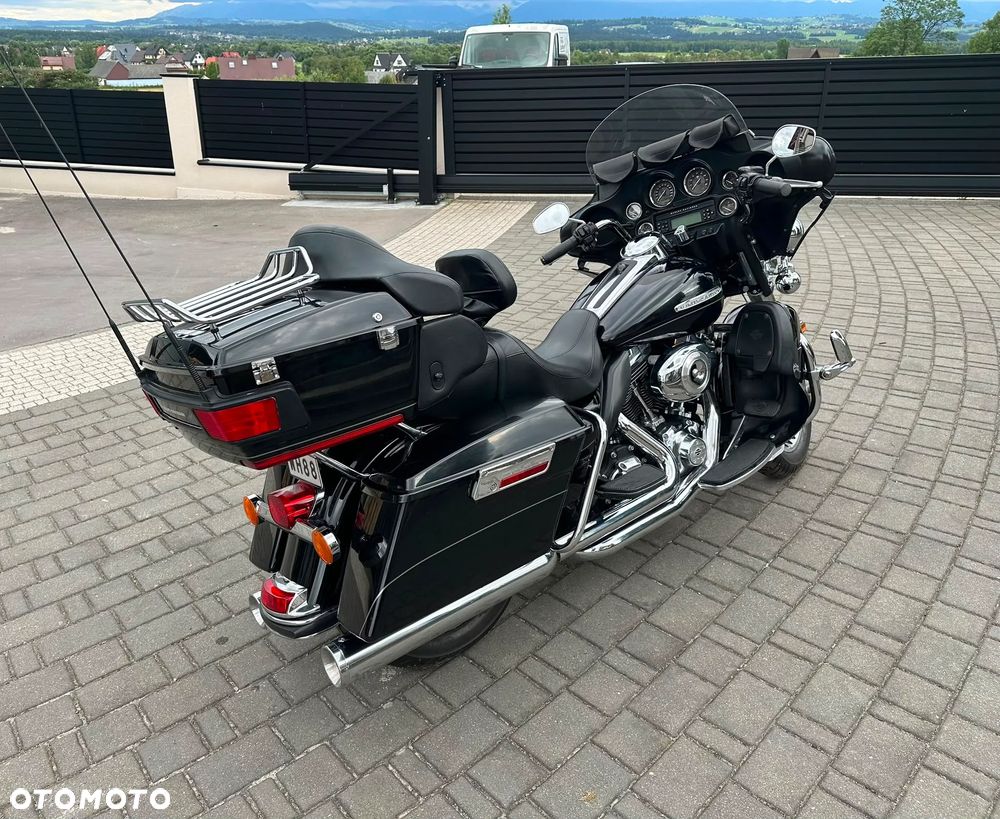 Harley-Davidson FLH Electra Glide - 6