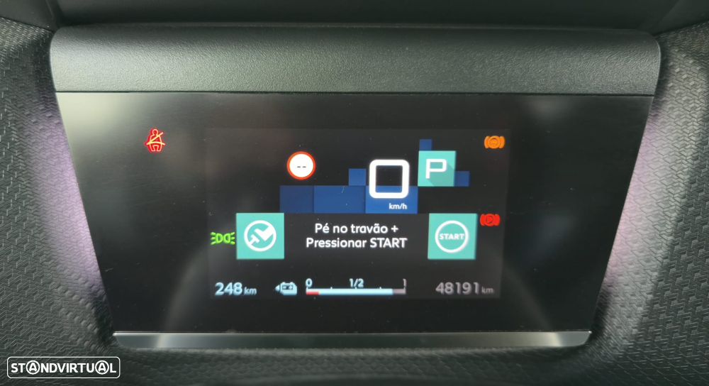 Citroën e-C4 50 kWh Shine - 8