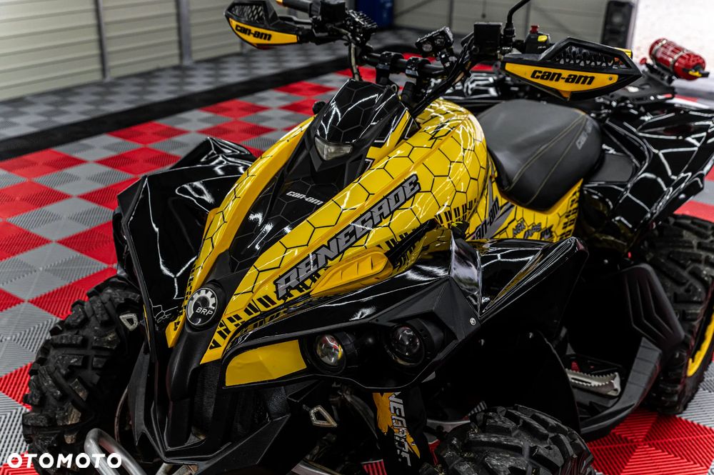 Can-Am Renegade - 24