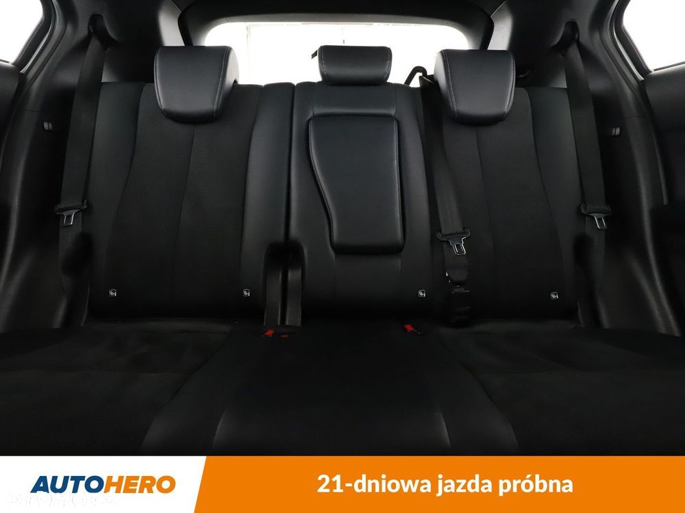 Mitsubishi Eclipse Cross - 16