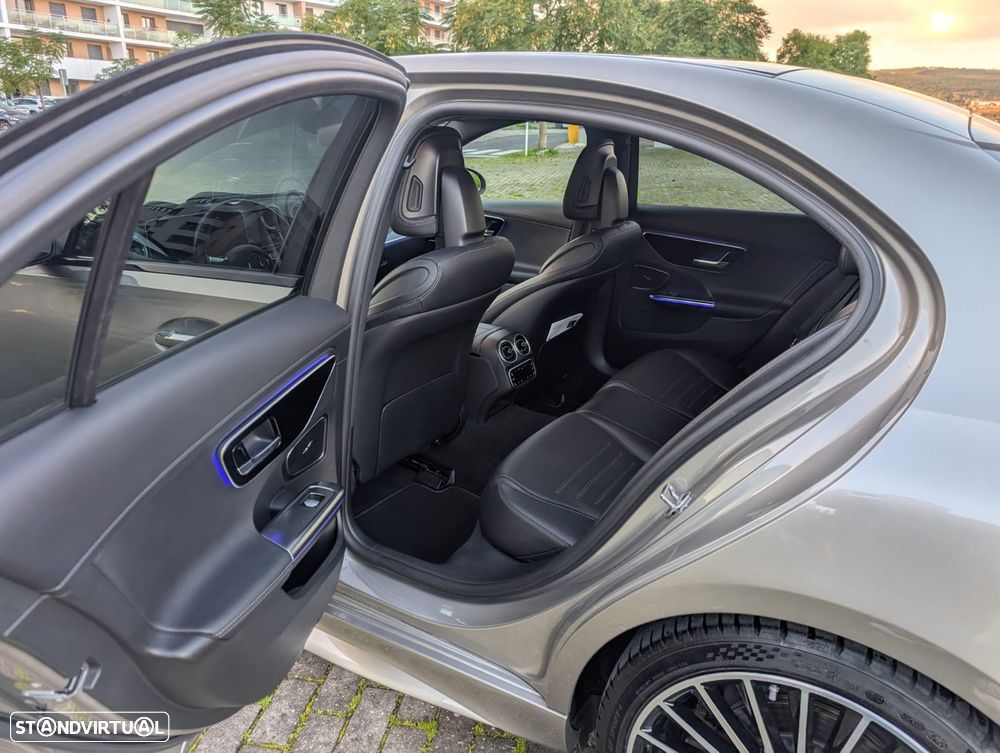 Mercedes-Benz C 300 d AMG Line - 12