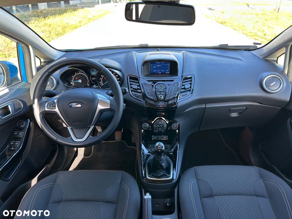 Ford Fiesta 1.0 EcoBoost S&S TITANIUM - 16