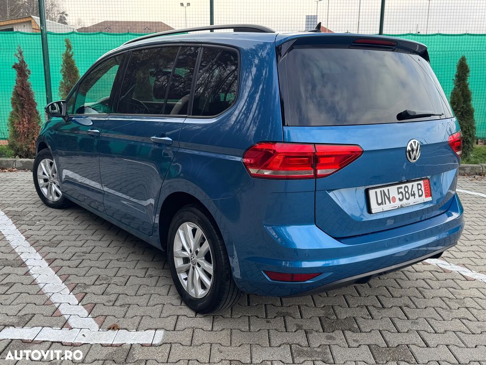 Volkswagen Touran 2.0 TDI SCR DSG Comfortline - 6