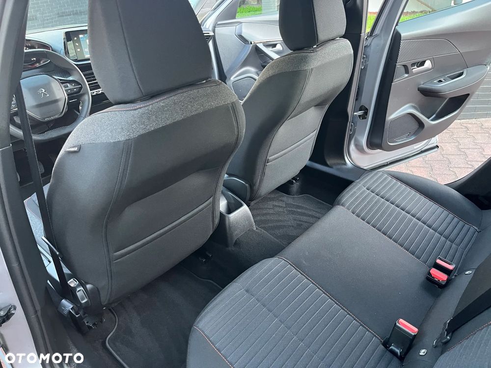 Peugeot 2008 PureTech 100 Active S&S BVM6 - 19