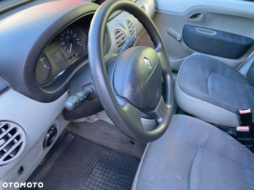 Renault Kangoo 1.5 DCI - 12
