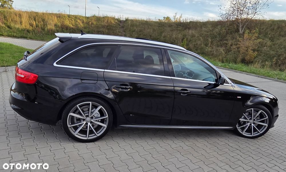 Audi A4 Avant 2.0 TDI DPF quattro S tronic S line Sportpaket - 14