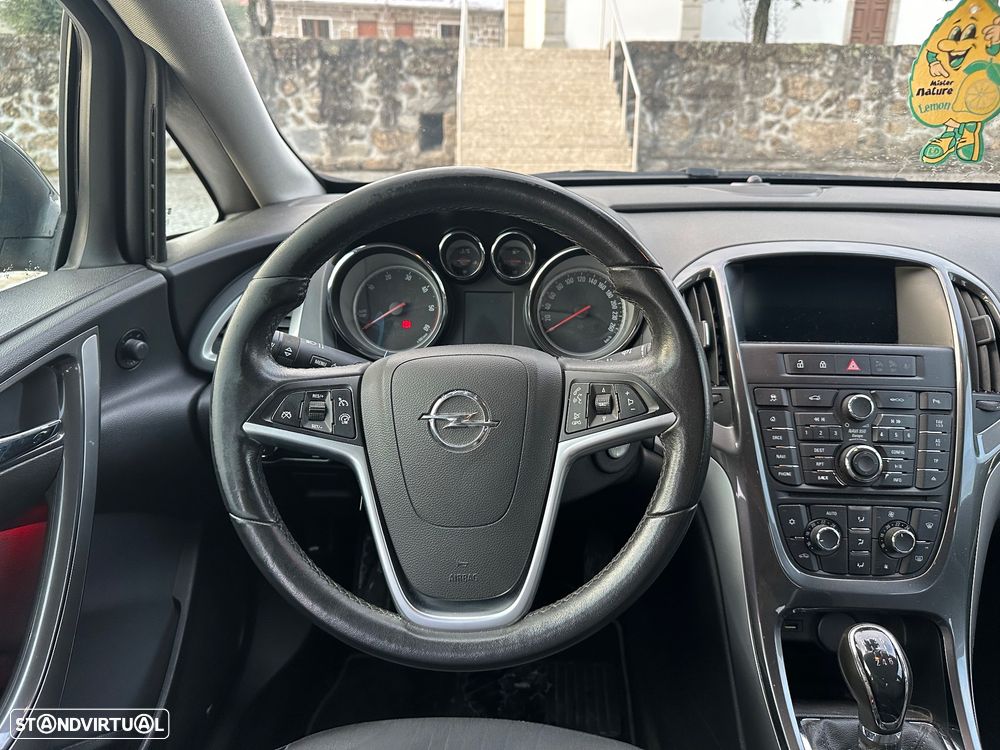 Opel Astra 1.6 CDTi Cosmo Start/Stop - 27