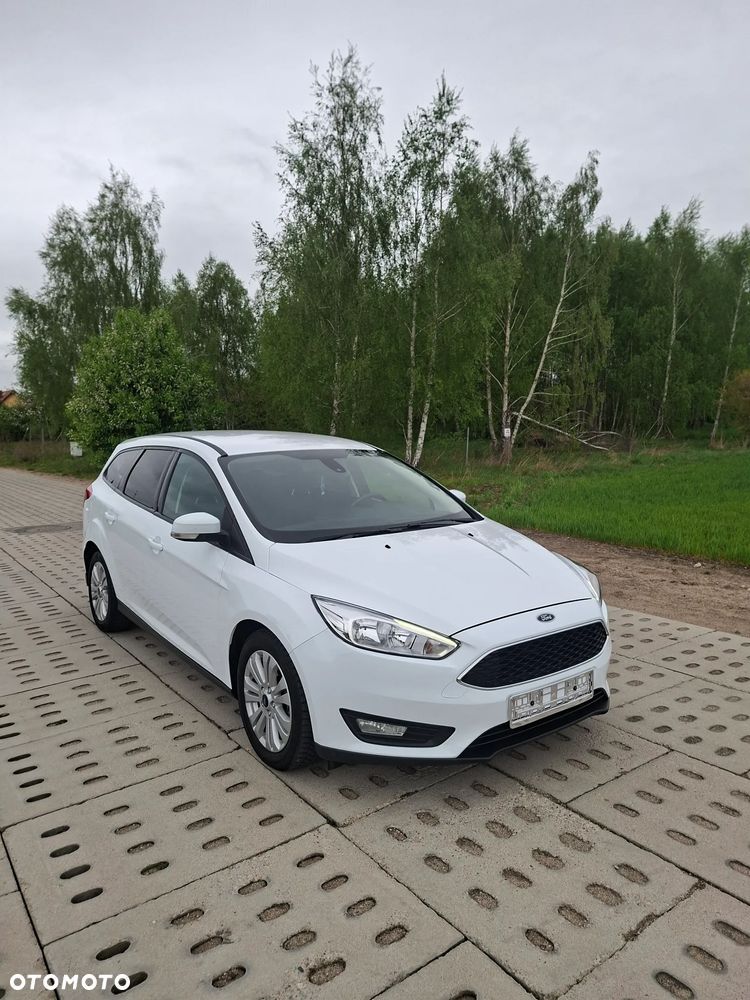 Ford Focus 2.0 TDCi DPF Start-Stopp-System Business - 2