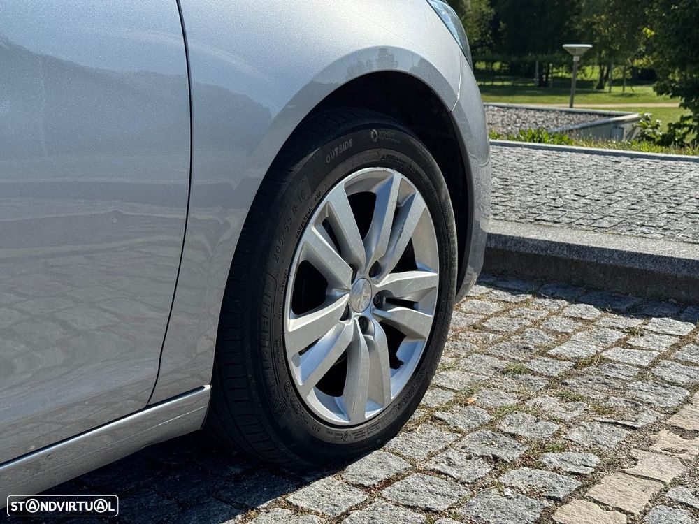 Peugeot 308 1.5 BlueHDi Business Line - 10