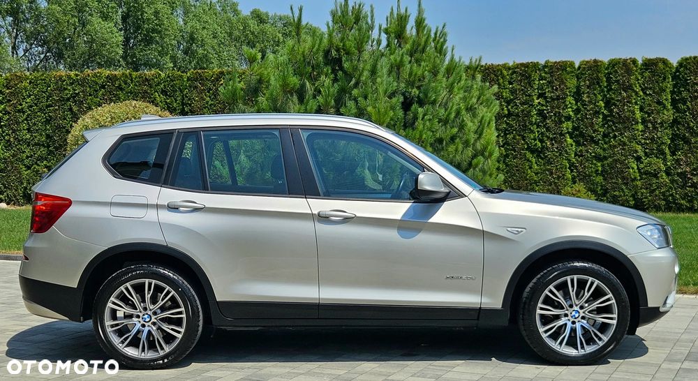 BMW X3 xDrive20d - 13