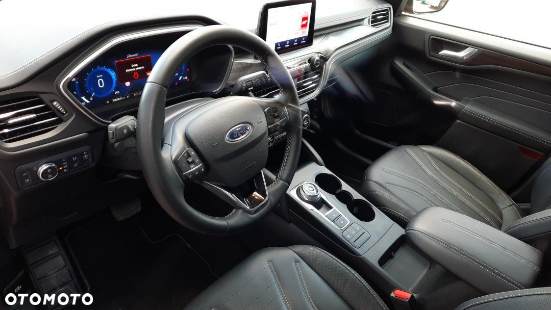 Ford Kuga - 8