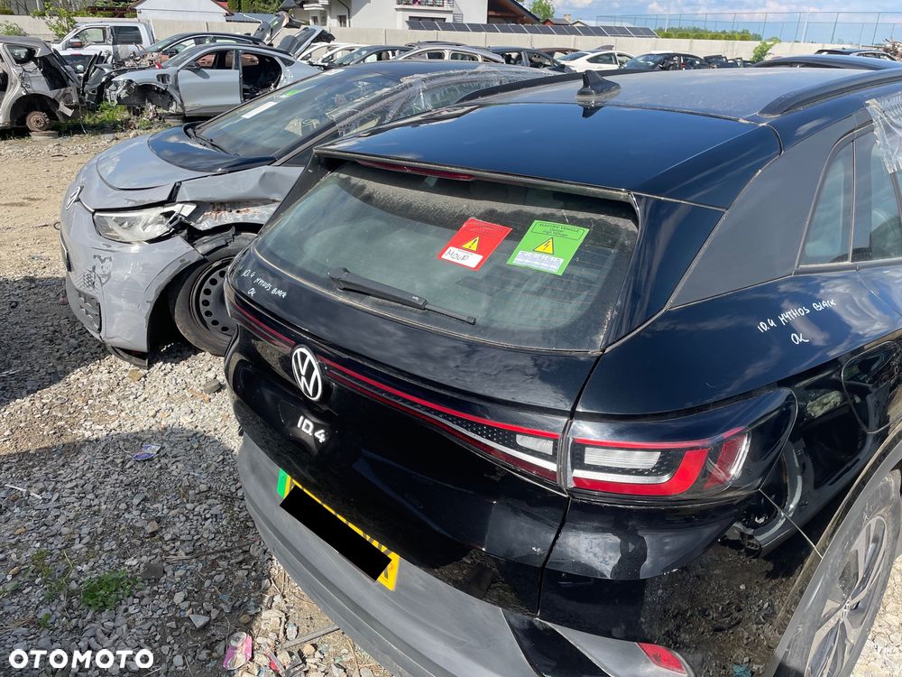 KLAPA BAGAŻNIKA VOLKSWAGEN ID.4 MYTHOS BLACK LY9T - 2