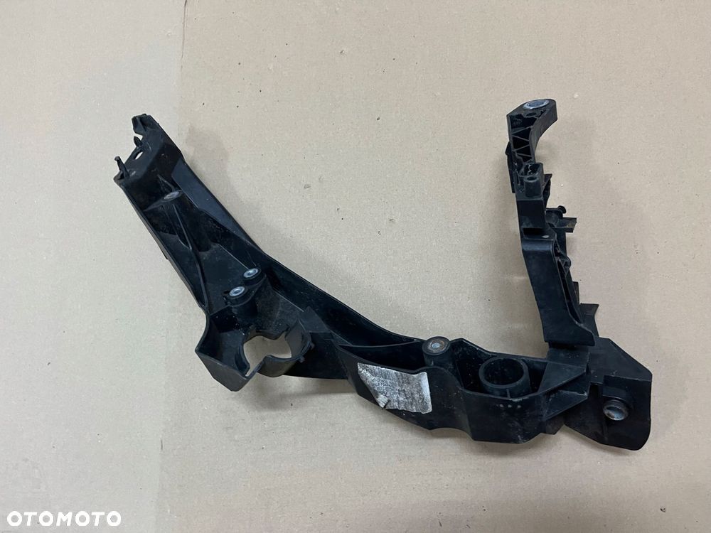 Ślizg mocowanie lampy audi a4 b8 8k0805607c brand - 2