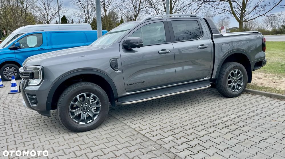 Ford Ranger 2.0 EcoBlue Bi-Turbo 4x4 DC Wildtrak - 4