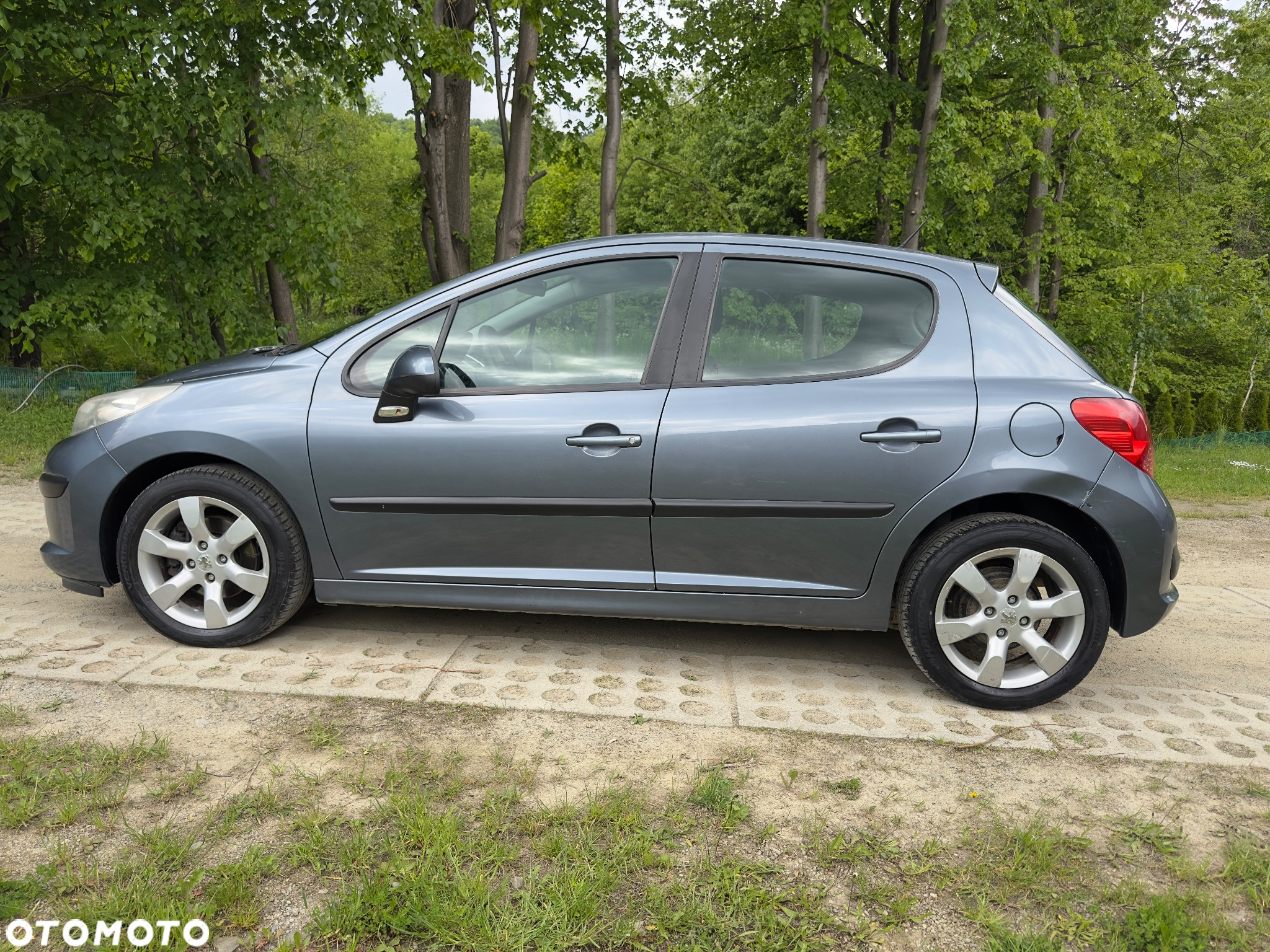 Peugeot 207 1.4 16V Presence - 3
