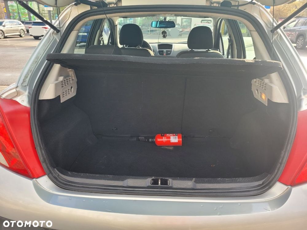 Peugeot 207 1.4 Trendy - 14