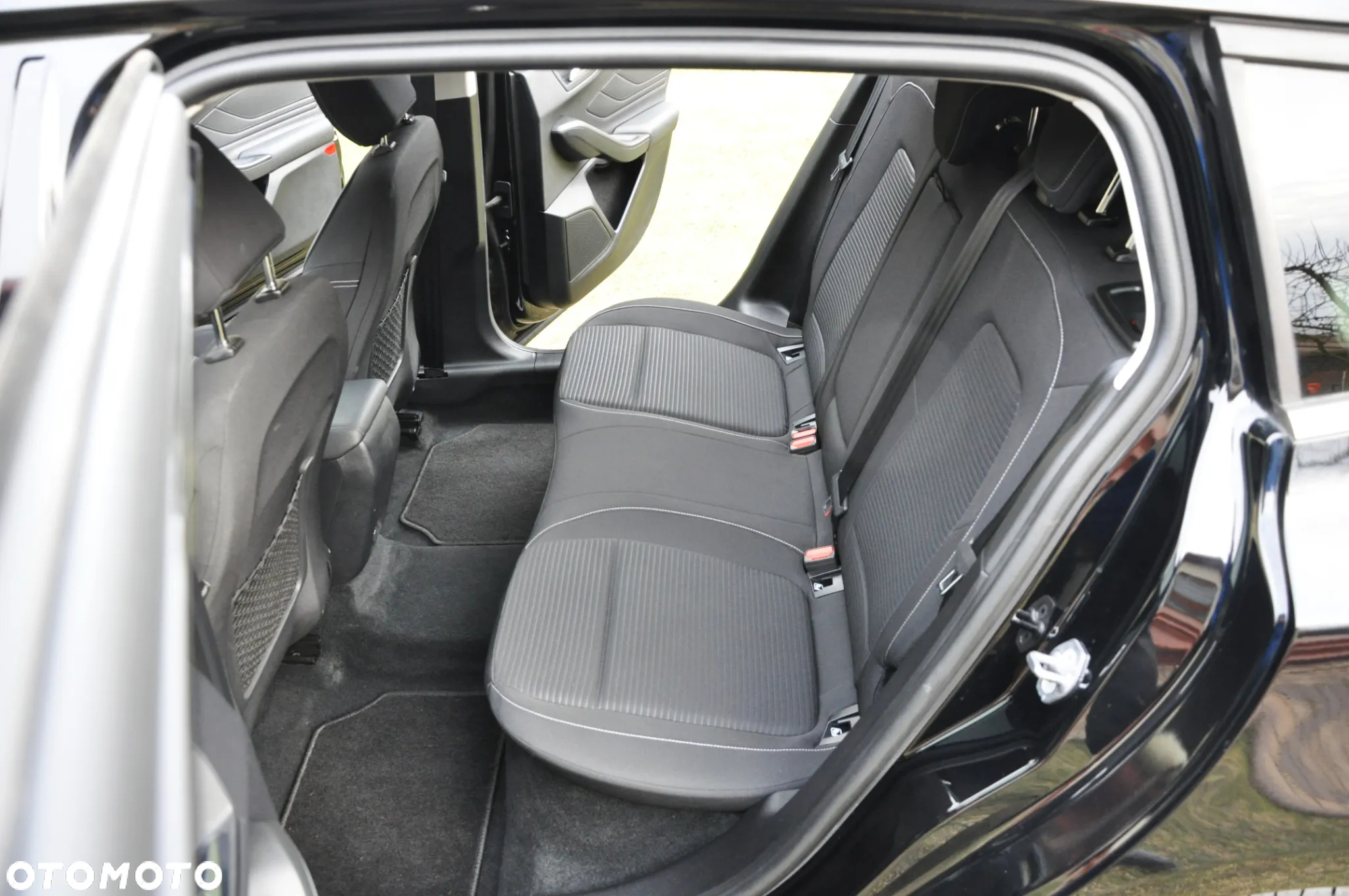 Ford Focus - 34