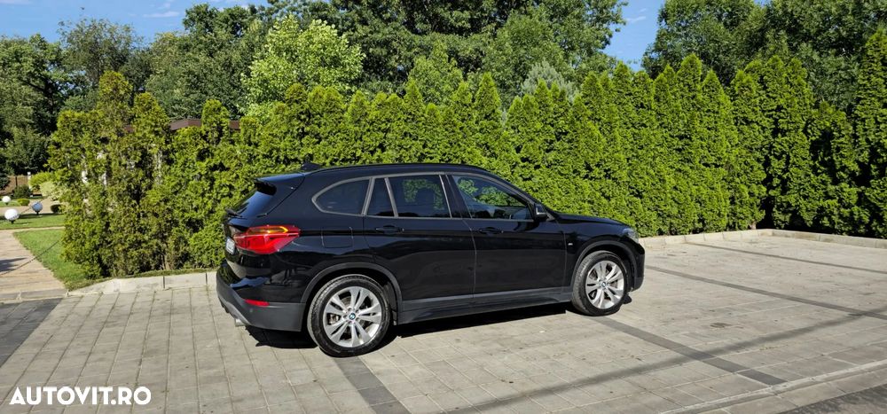BMW X1 xDrive20d Aut. Sport Line - 2