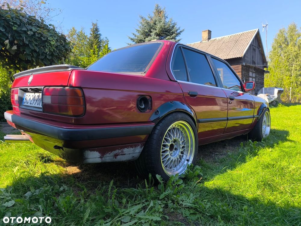 BMW Seria 3 320i - 4