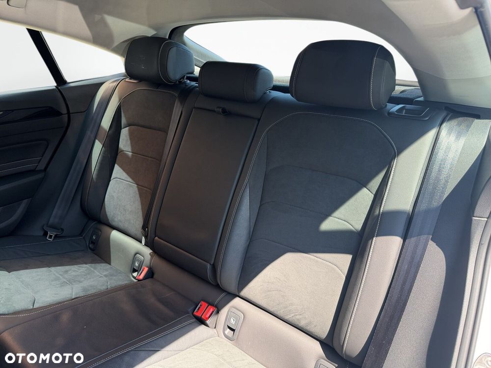 Volkswagen Arteon 2.0 TSI Elegance DSG - 33