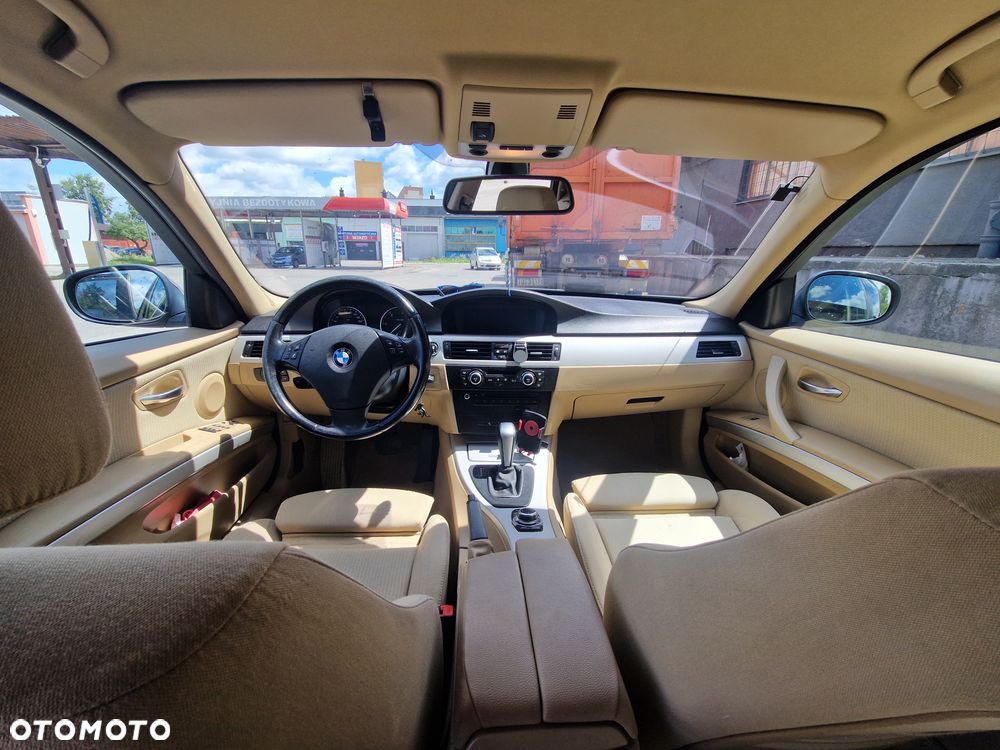 BMW Seria 3 - 23