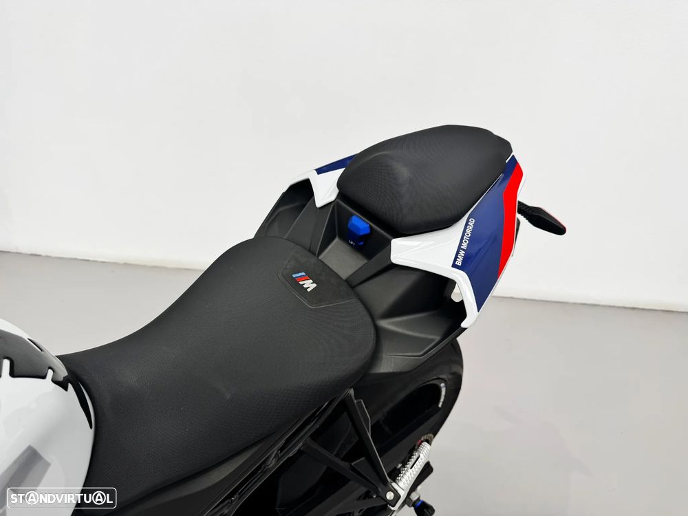 BMW M 1000 R - 23