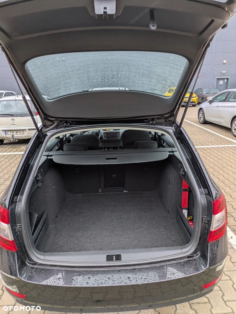 Skoda Octavia 1.6 TDI Ambition - 5