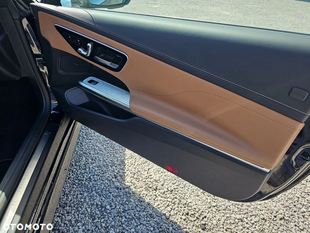 Mercedes-Benz CLE 220 d mHEV Avantgarde - 21