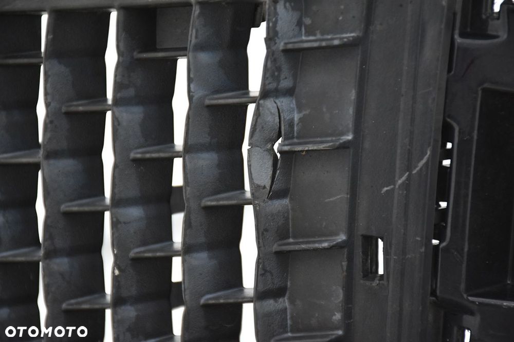 zderzak przedni przód lanci ypsilon iii chrysler - 10