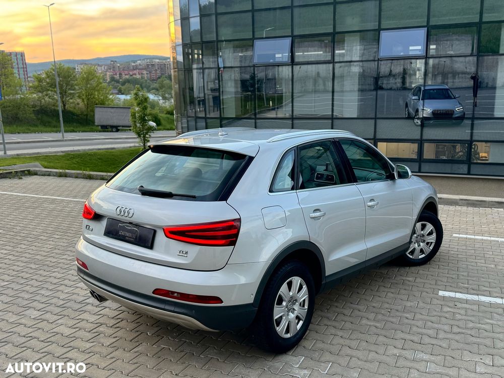 Audi Q3 - 22