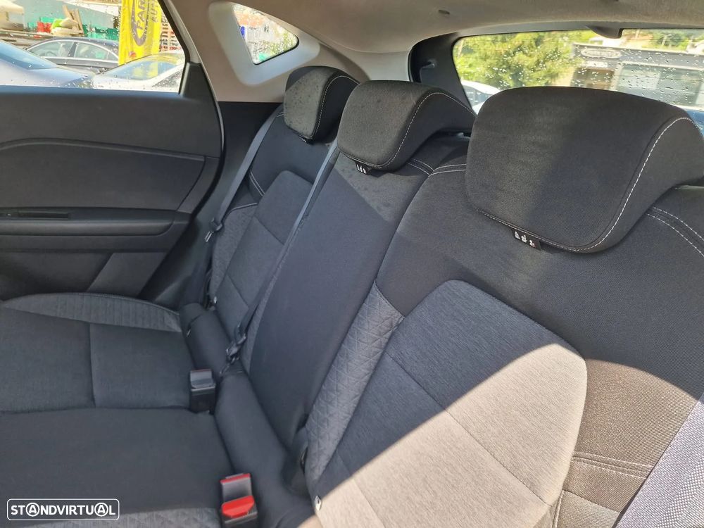 Renault Captur 1.6 E-Tech Full Hybrid Techno - 7
