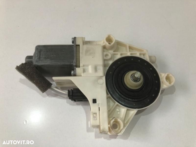 Motoras macara geam stanga spate Renault Fluence (2009-2012) 827310012r - 3