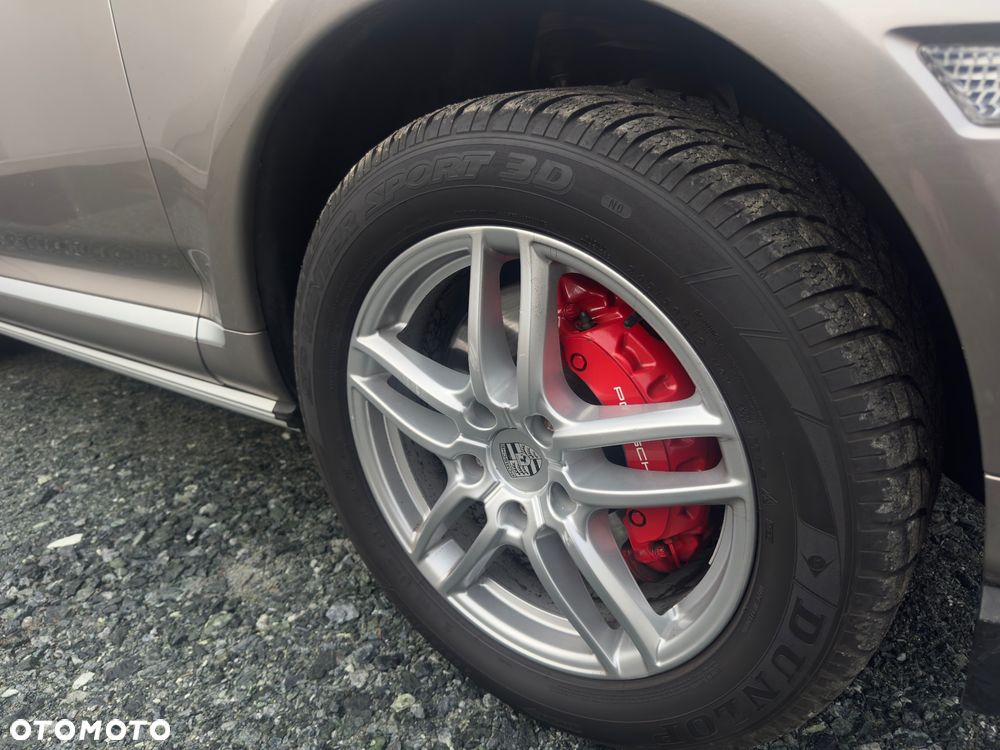 Porsche Cayenne - 17