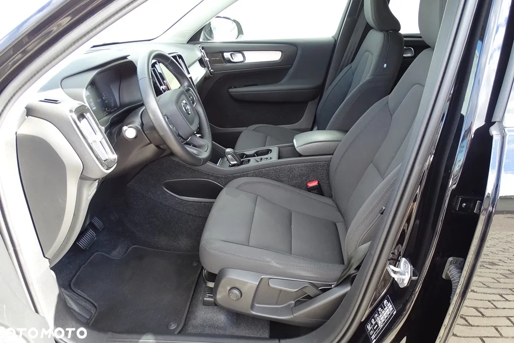 Volvo XC 40 T4 Recharge DKG Inscription Expression - 15