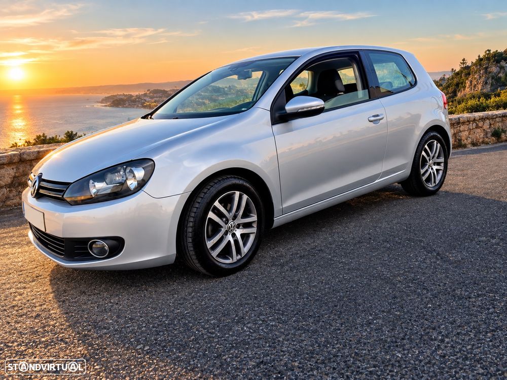 VW Golf 2.0 TDi Trendline - 1