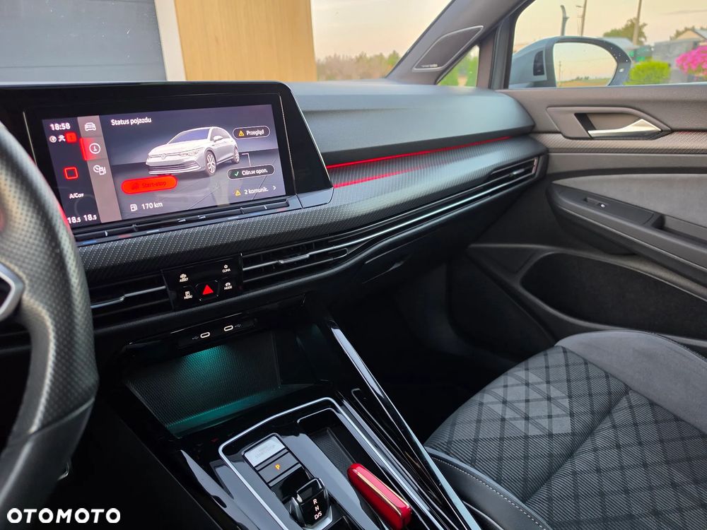 Volkswagen Golf 2.0 TDI R-Line Plus DSG - 17