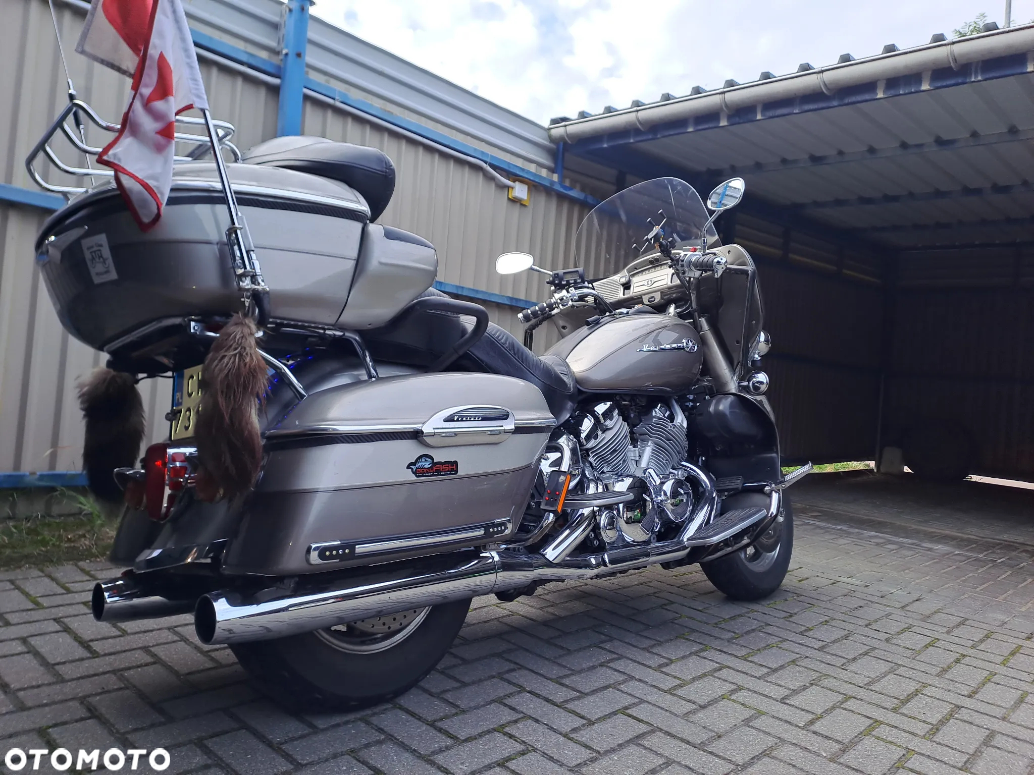 Yamaha Venture - 6