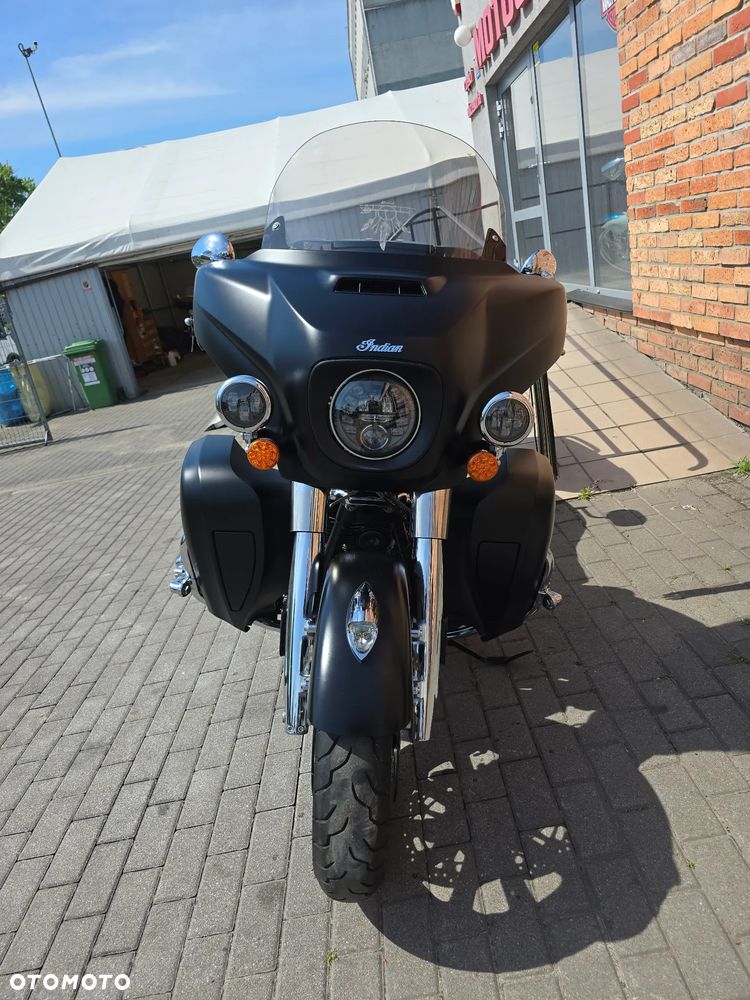 Indian Roadmaster - 7