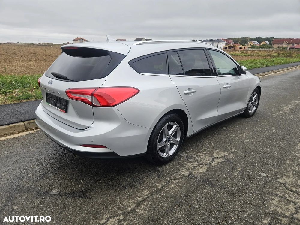 Ford Focus - 3