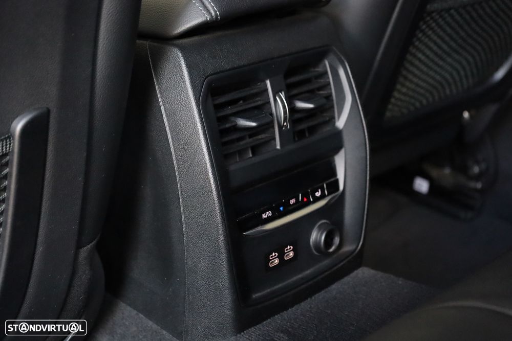 BMW 320 d Ultimate Auto - 22