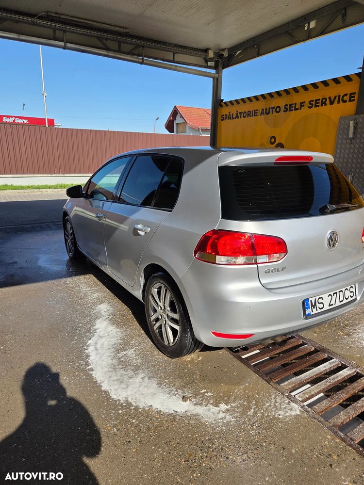 VOLKSWAGEN Golf 2009 — imagine 4