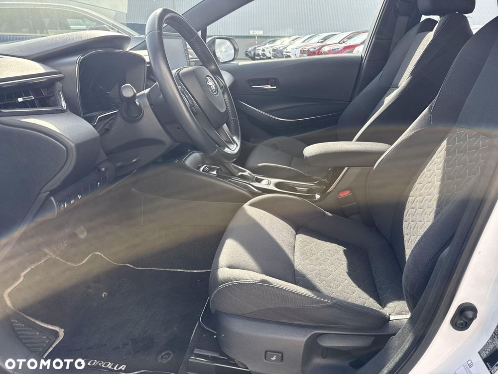 Toyota Corolla 1.8 Hybrid Comfort - 14