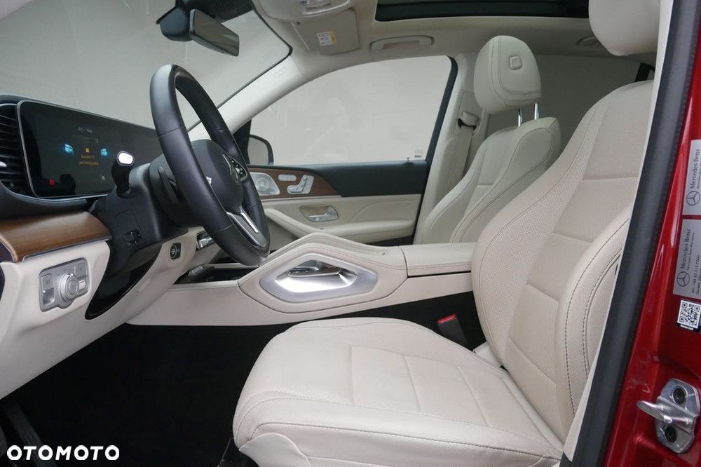 Mercedes-Benz GLE - 12