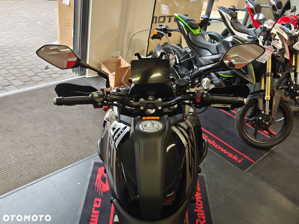 QJMOTOR SRT 600SX - 14