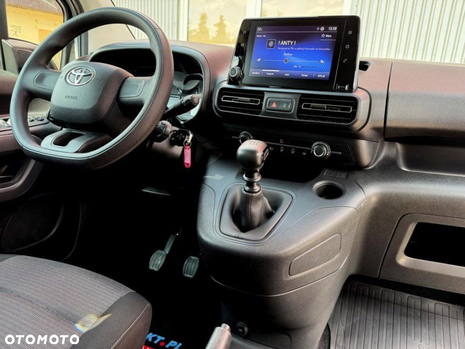 Toyota Proace City Verso - 11